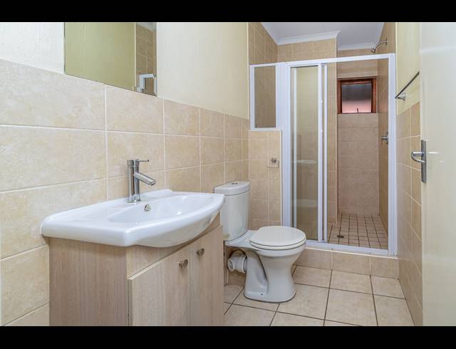 2 BEDROOM APARTMENT FOR SALE IN RANDPARK RIDGE